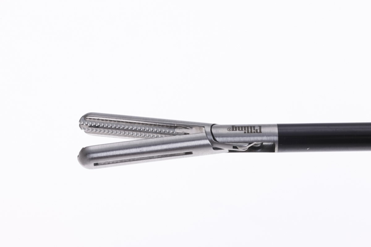 Bowel Grasper-Hunter | Laparoscopic | Surgical Instruments | Teleflex ...